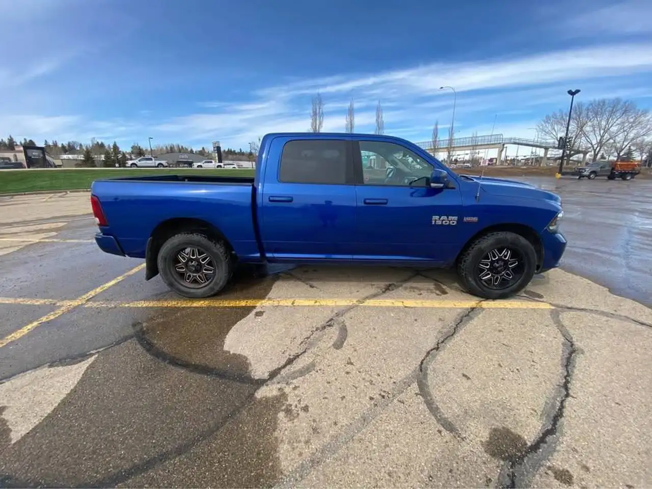 RAM 1500 снимка RAM 1500