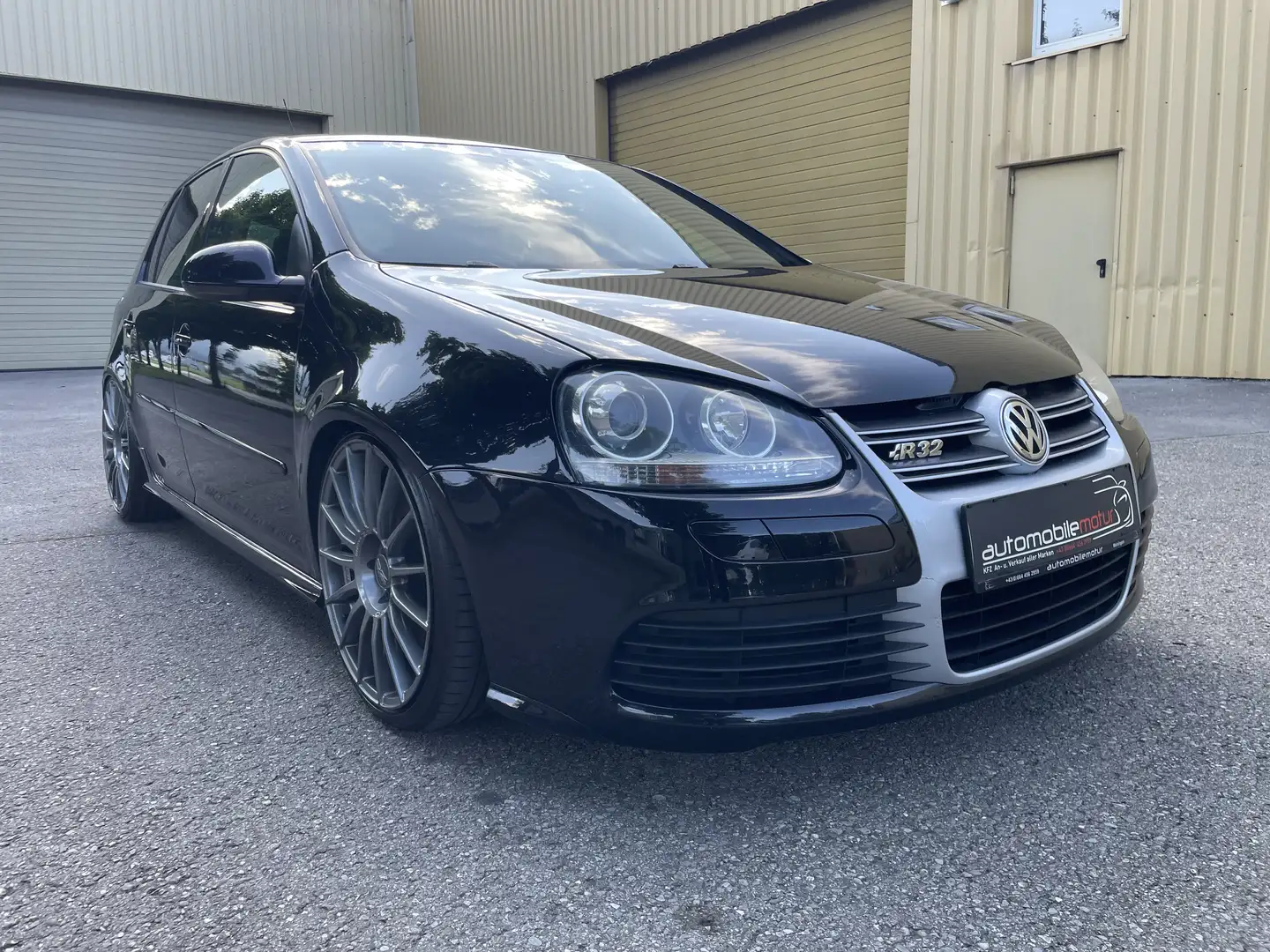 Volkswagen Golf R32 4MOTION DSG SCHALENSITZE Schwarz - 2