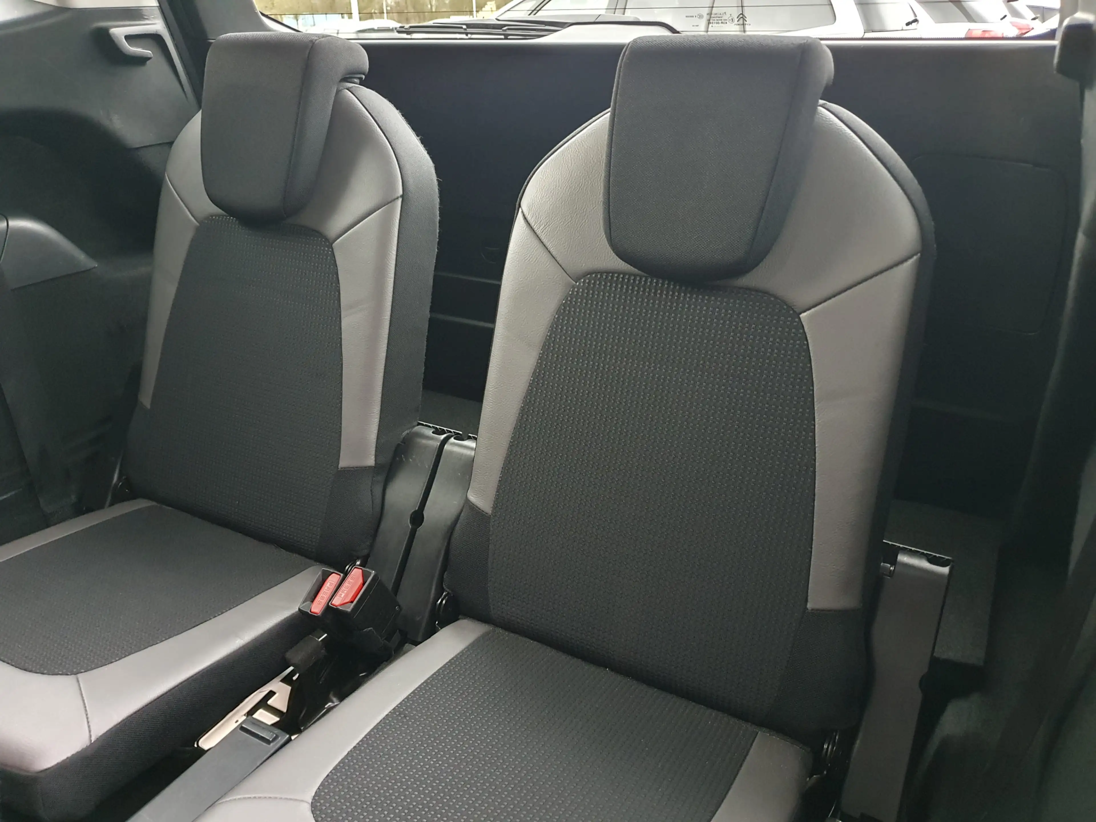 Citroen Grand C4 Picasso 1.2 PureTech Business PDC/TREKH./NAVI/CRUISE/CLIMA — photo 6