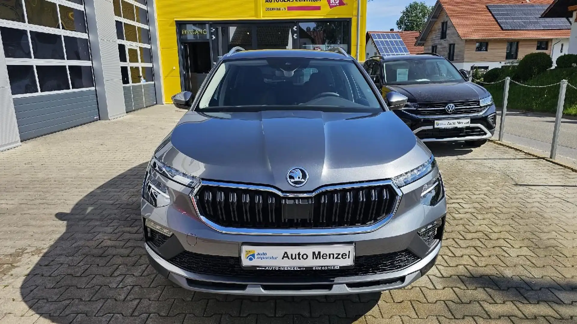 Skoda Kamiq 130Jahre Edition AHK/3J. o.100TKM/Navi/v.P Grau - 2