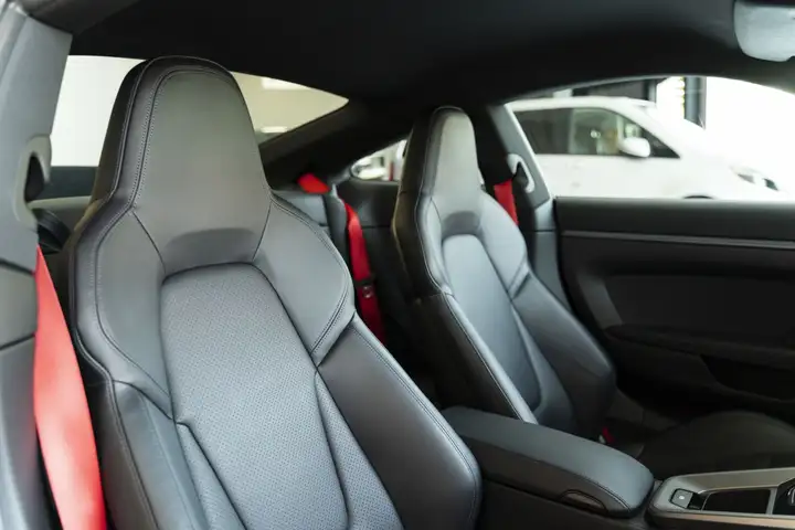 Porsche Carrera 2 GTS Coupé PDK 2020, foto 16