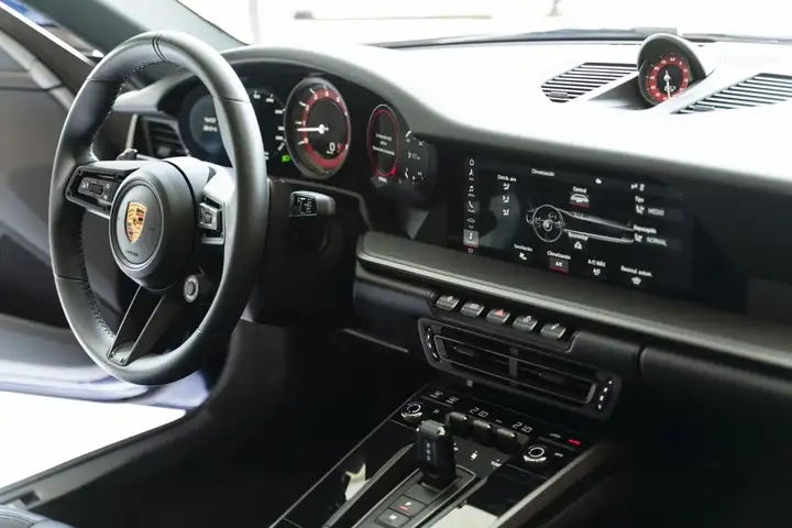 Porsche Carrera 2 GTS Coupé PDK 2020, foto 17