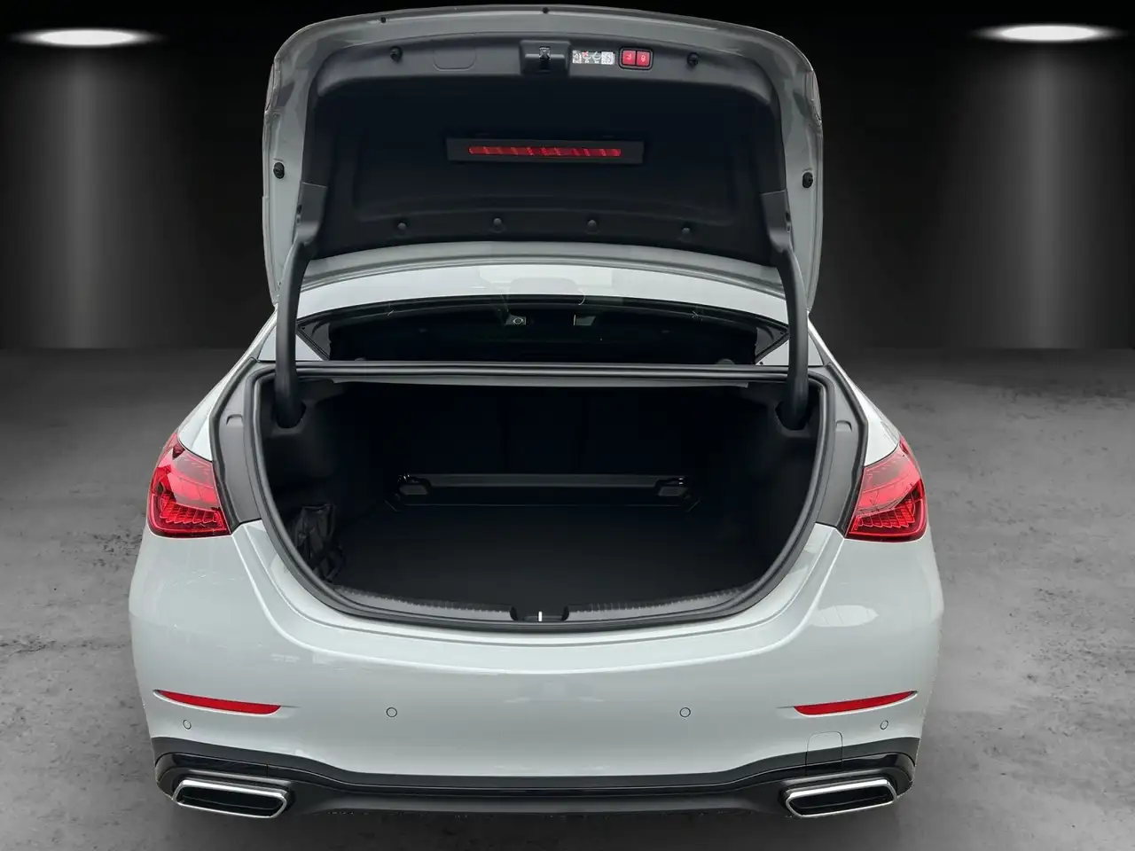 Mercedes-Benz C 220 d EDITION AMG PANO DIGLIGHT MEMORY KEYGO 7