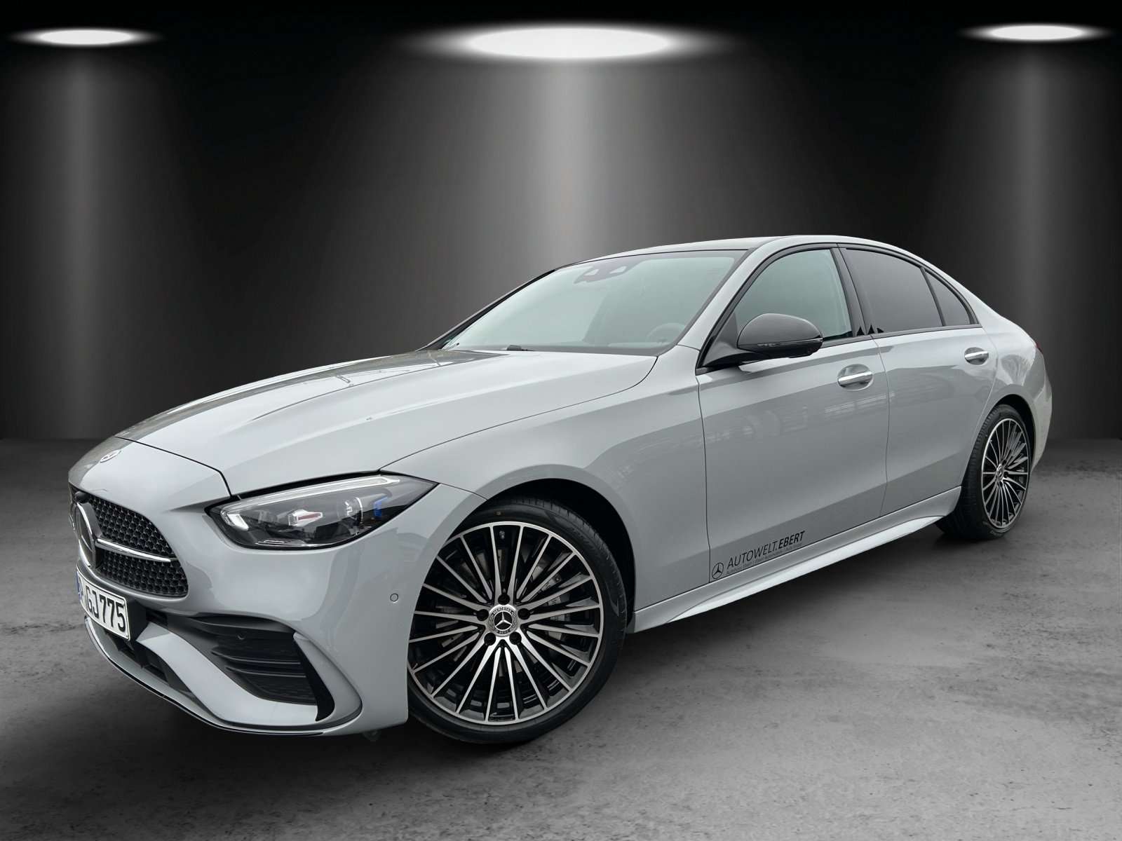 Second hand Mercedes Benz C-Class 