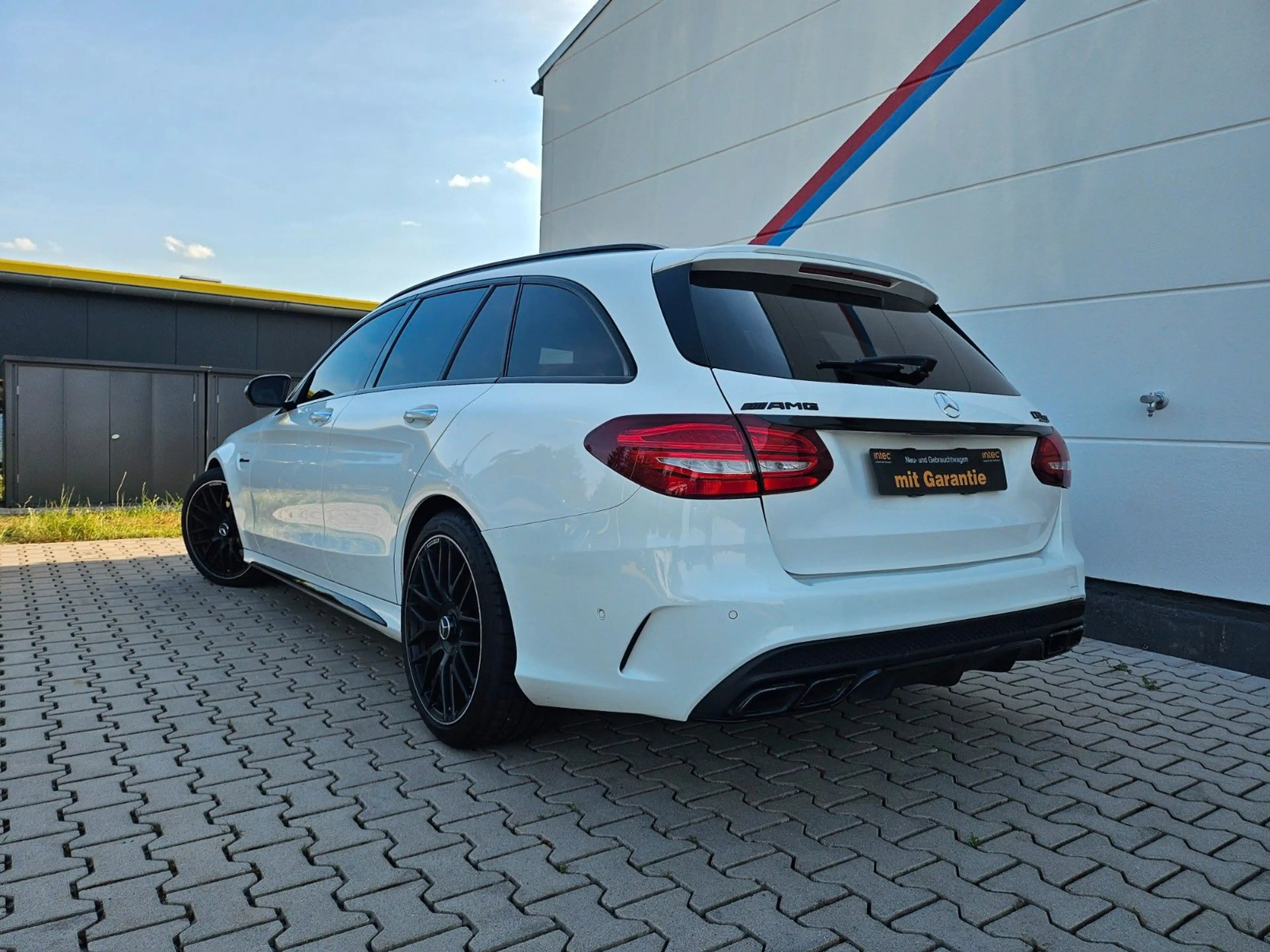 Mercedes-Benz C 63 AMG C 63 S AMG NAVI*KAMERA*PANORAMA*SPORTABGASANLAGE — photo 7