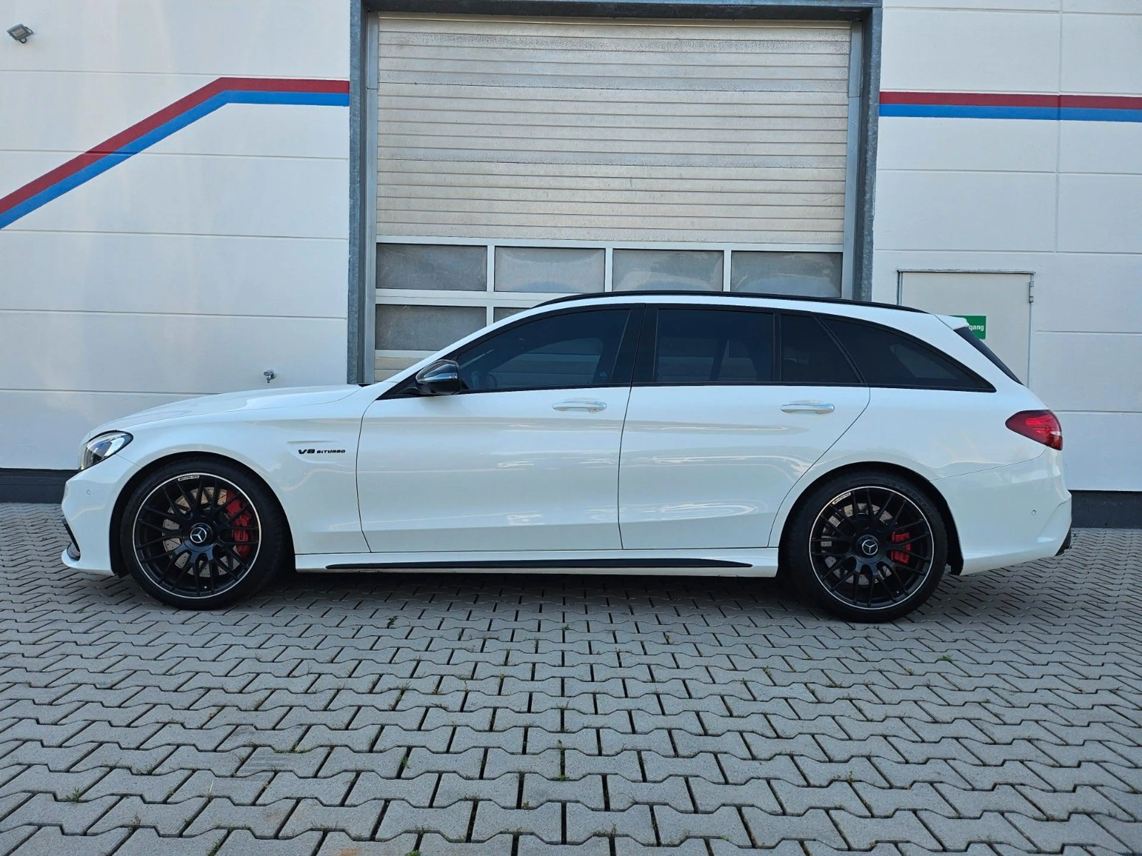 Mercedes-Benz C 63 AMG C 63 S AMG NAVI*KAMERA*PANORAMA*SPORTABGASANLAGE — photo 23