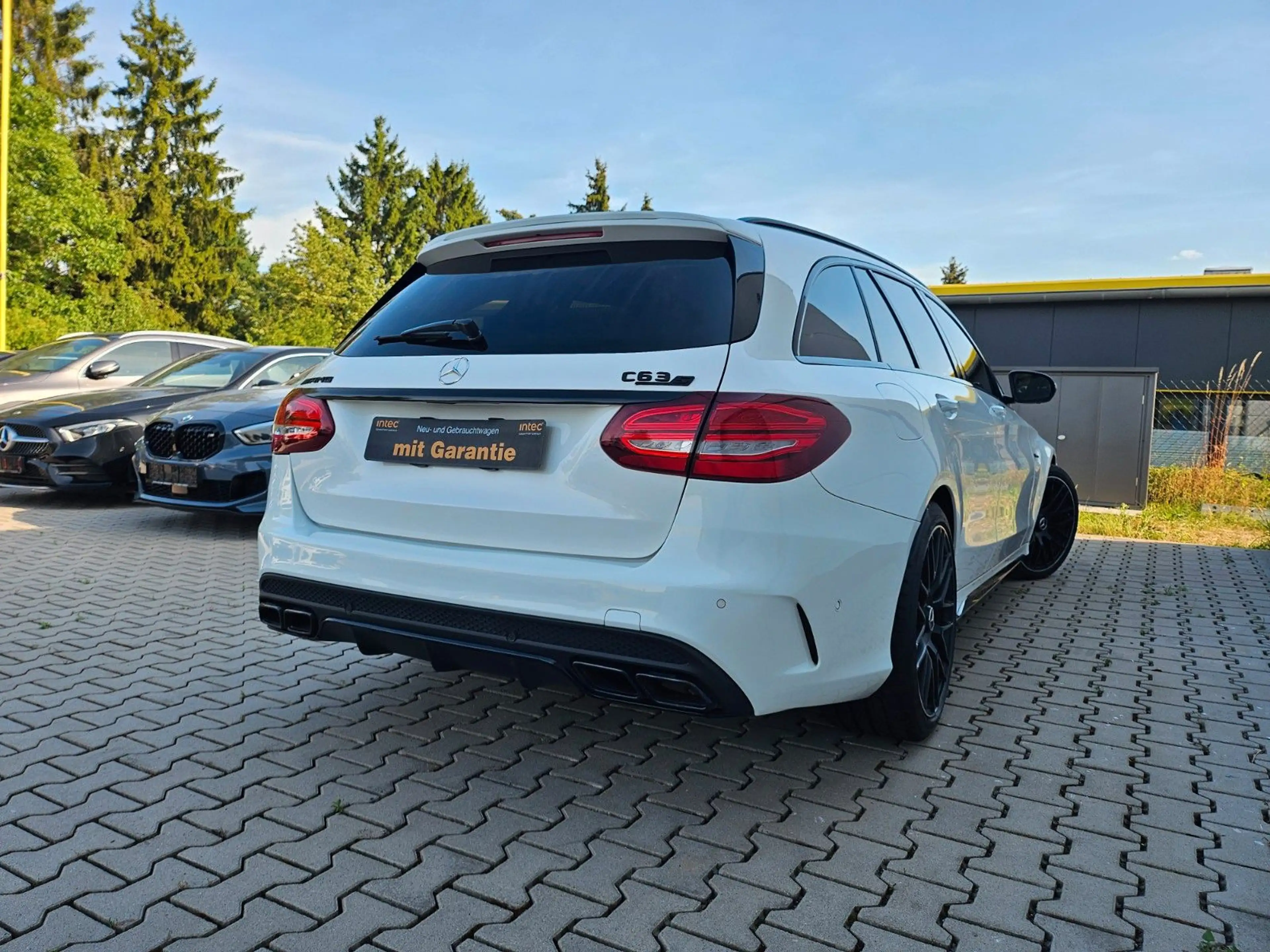 Mercedes-Benz C 63 AMG C 63 S AMG NAVI*KAMERA*PANORAMA*SPORTABGASANLAGE — photo 9