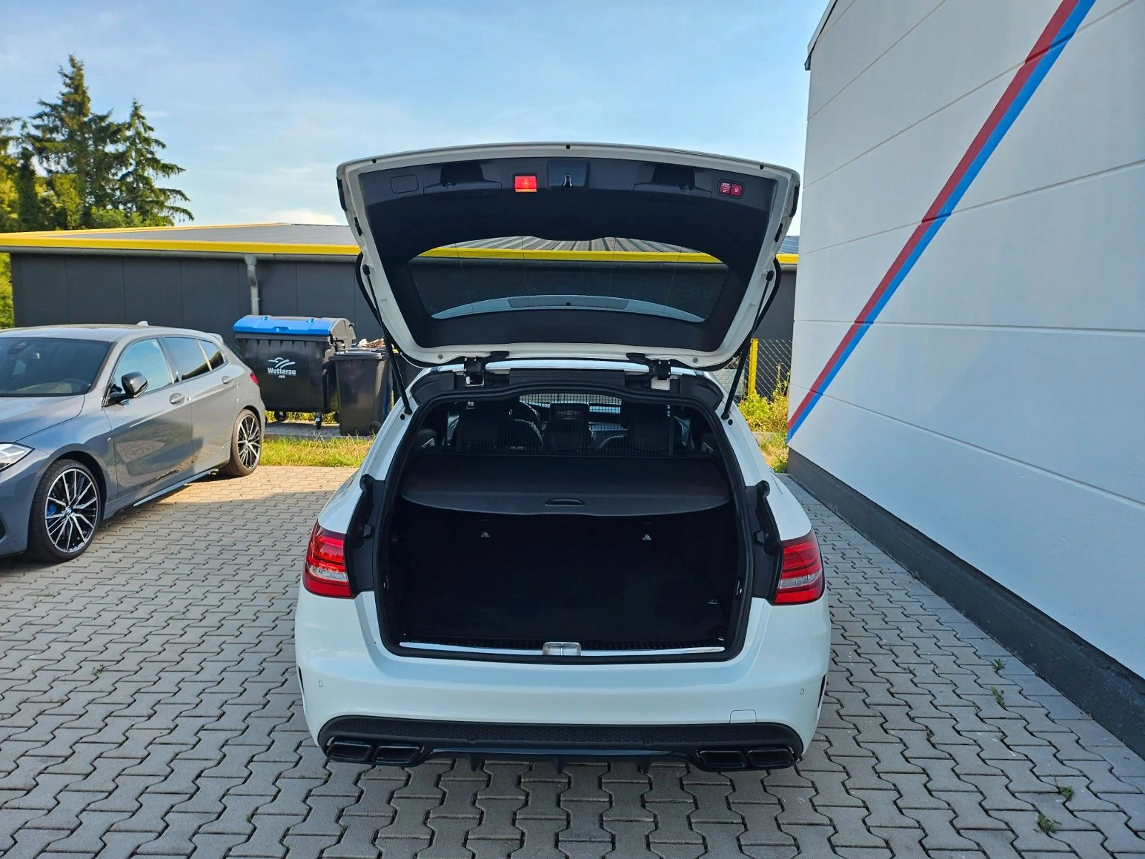 Mercedes-Benz C 63 AMG C 63 S AMG NAVI*KAMERA*PANORAMA*SPORTABGASANLAGE — photo 10