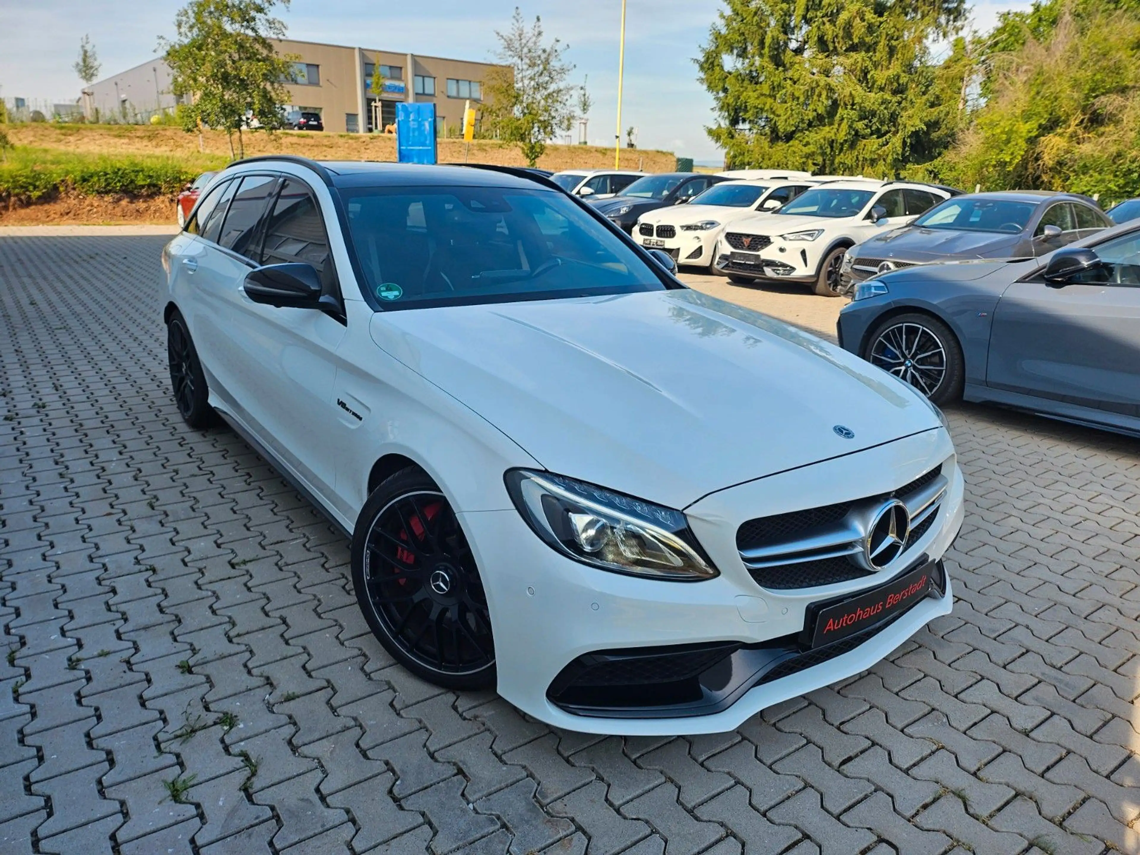 Mercedes-Benz C 63 AMG C 63 S AMG NAVI*KAMERA*PANORAMA*SPORTABGASANLAGE — photo 24