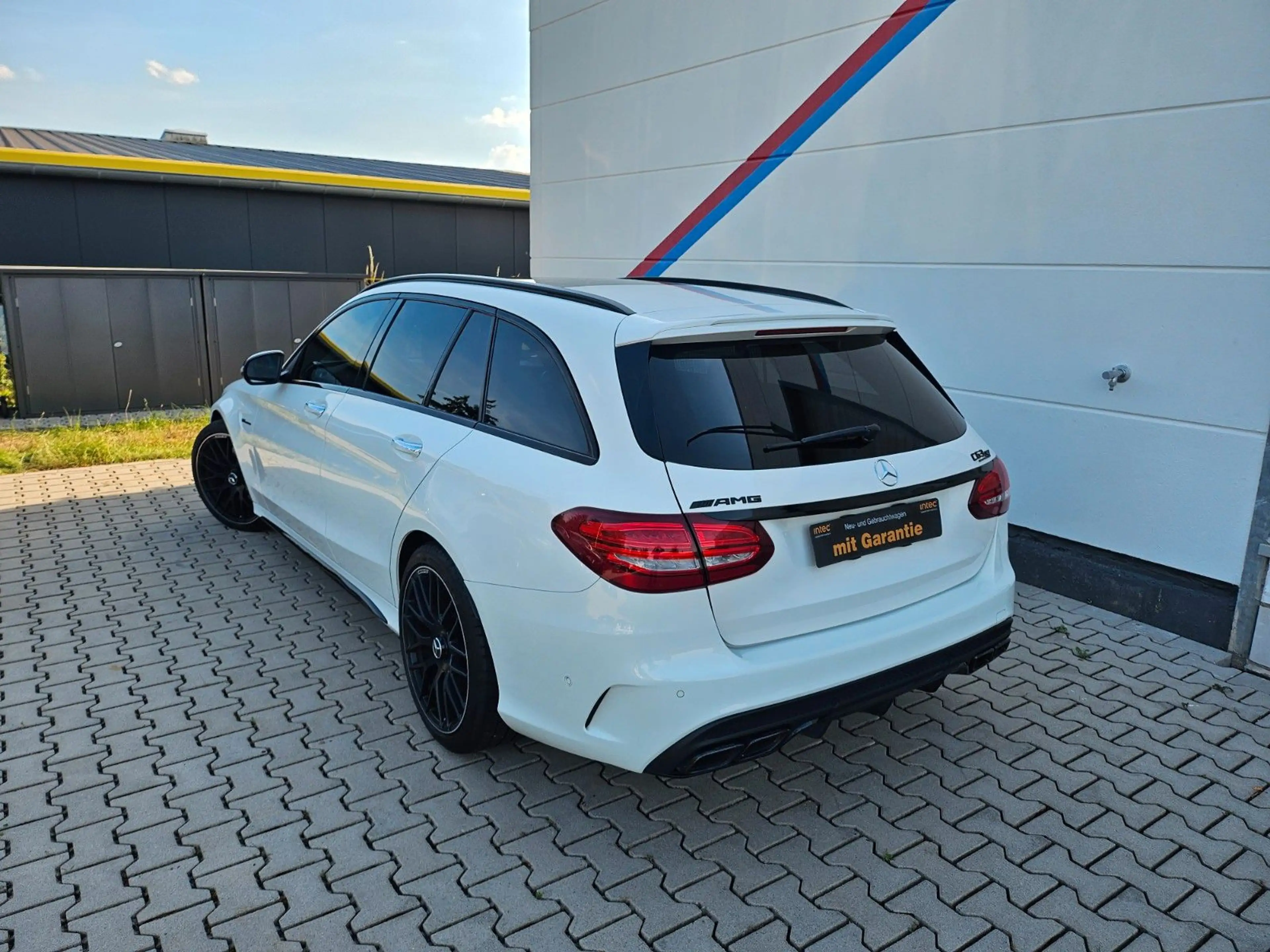 Mercedes-Benz C 63 AMG C 63 S AMG NAVI*KAMERA*PANORAMA*SPORTABGASANLAGE — photo 28