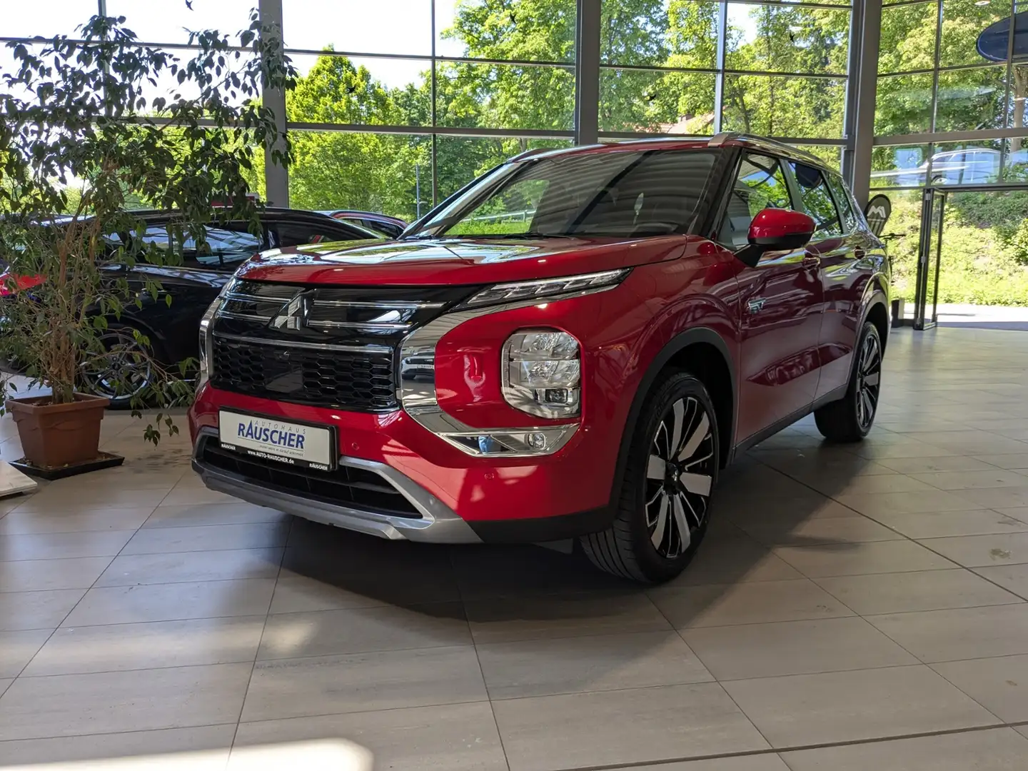 Mitsubishi Outlander 2.4 l 225 kW PHEV Intro Edition Rood - 2