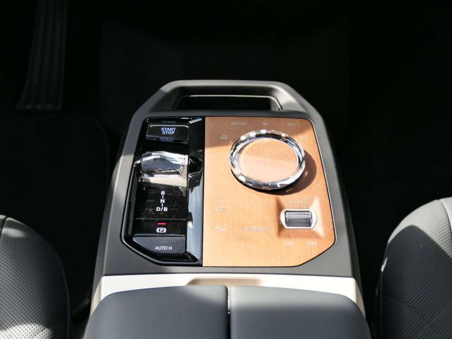 BMW IX Sport XDrive50 - 2023 - Joinsteer - #28