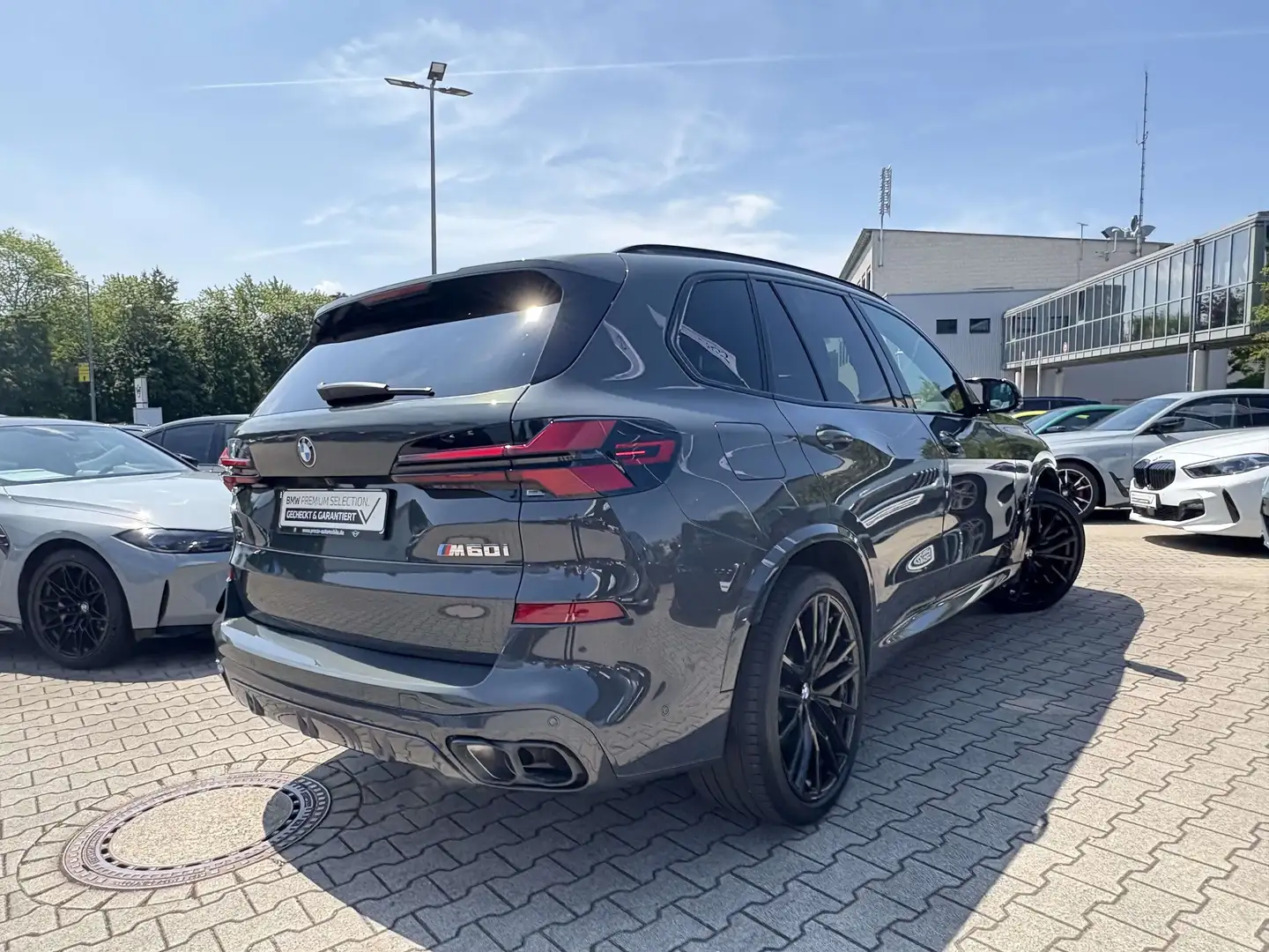 BMW X5 M60i xDrive M Sport HUD PANO ACC AHK 360°KAM Grau - 2