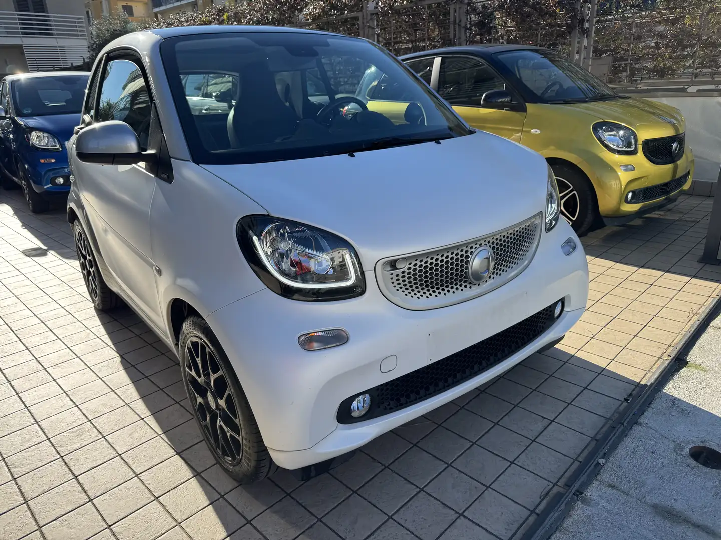 smart forTwo 1.0 Prime 71cv twinamic Navi Fari Led - 2