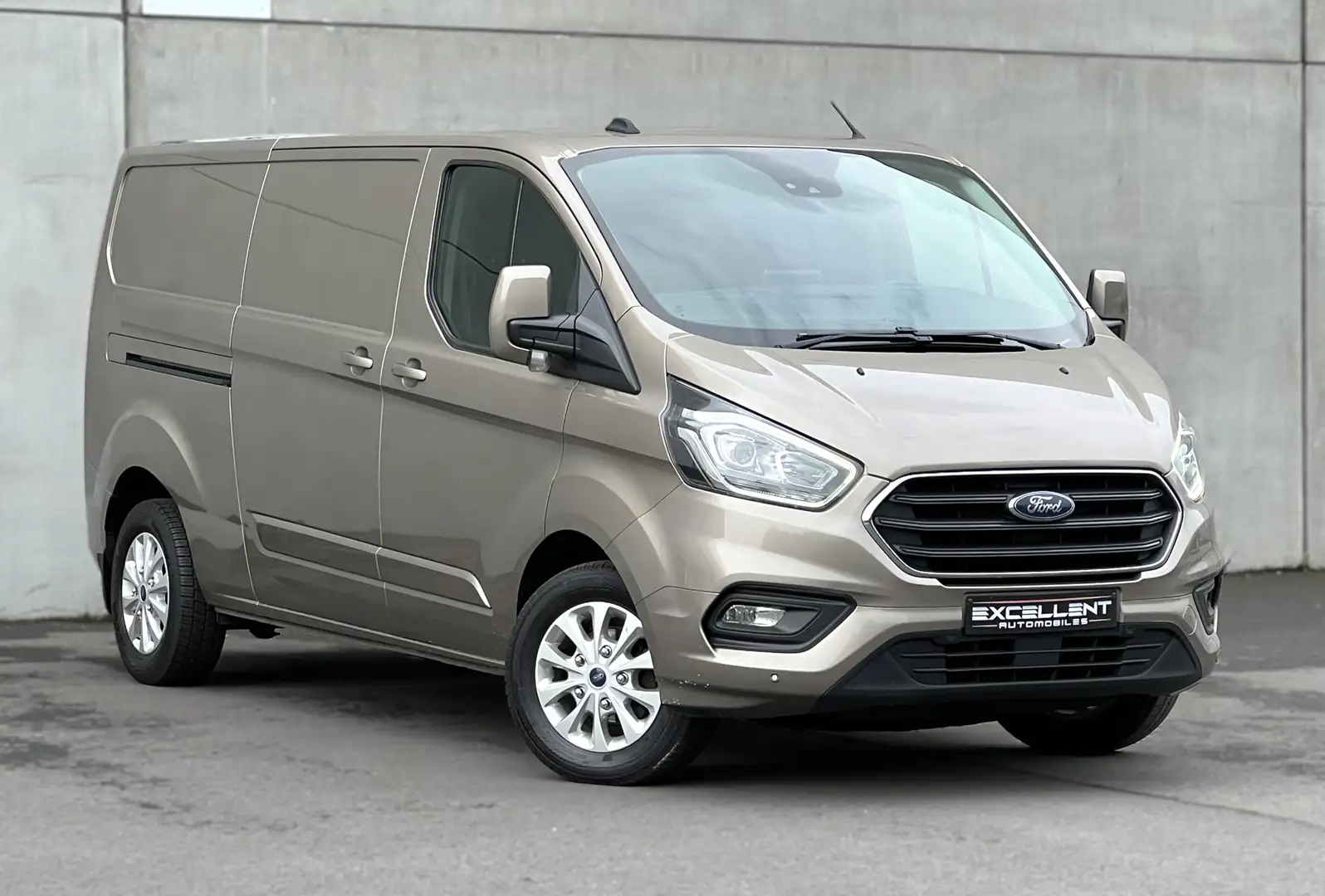 Ford Transit Custom 2.0 TDCi L2H1/CARPLAY/CAMERA/BLUETOOTH Bronze - 2