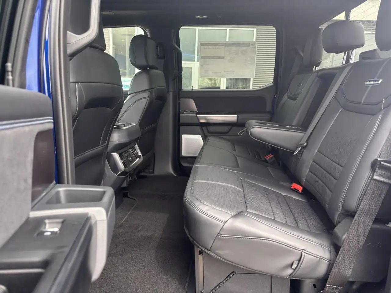 Ford F 350 снимка Ford F 350