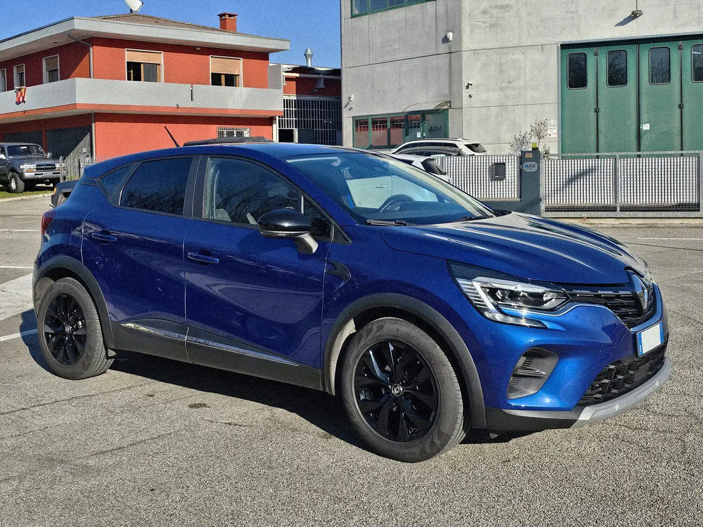 Renault Captur Intens 1.5 Blue dCi 115 cv EDC aut. Blau - 1