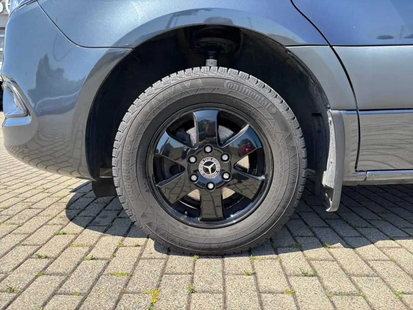Mercedes-Benz Sprinter 215 CDI Kasten 9GT+LED+STHZG+KAMERA Grau - 2