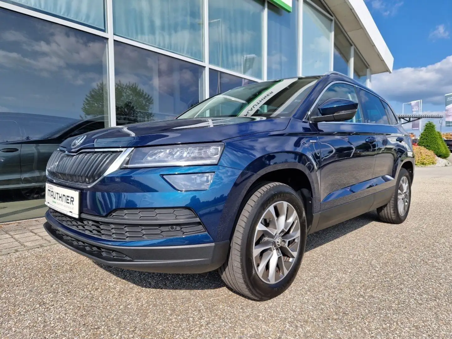 Skoda Karoq Clever 4x4 Blau - 1