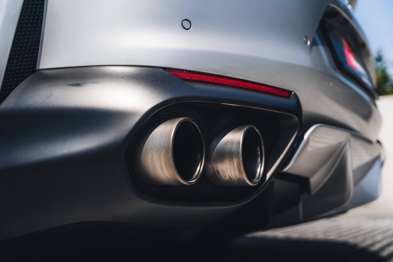 Ferrari 812 Superfast / Argento Nurburgring / Carbon / Carte Grise FR — photo 9