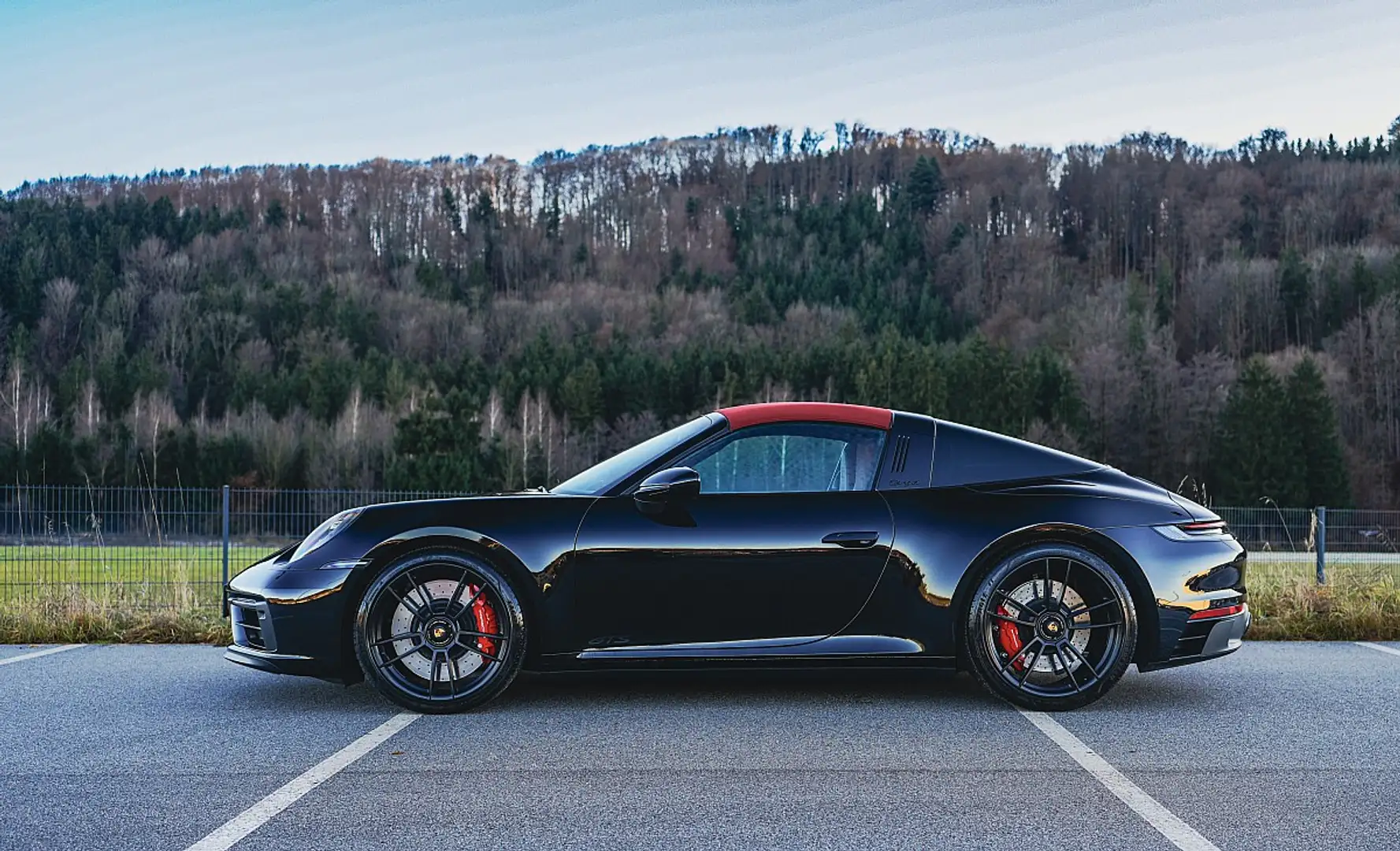 Porsche 992 911 992 Targa4 GTS PDK*große Wartung NEU*top Au... Schwarz - 1
