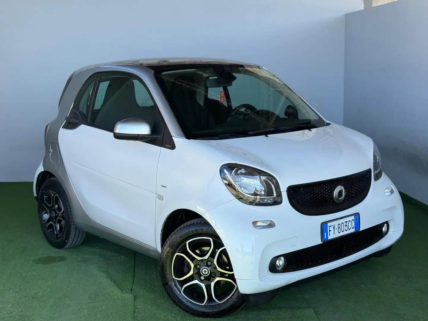 smart forTwo Fortwo III 2015 1.0 Superpassion 71cv twinamic Blanc - 1