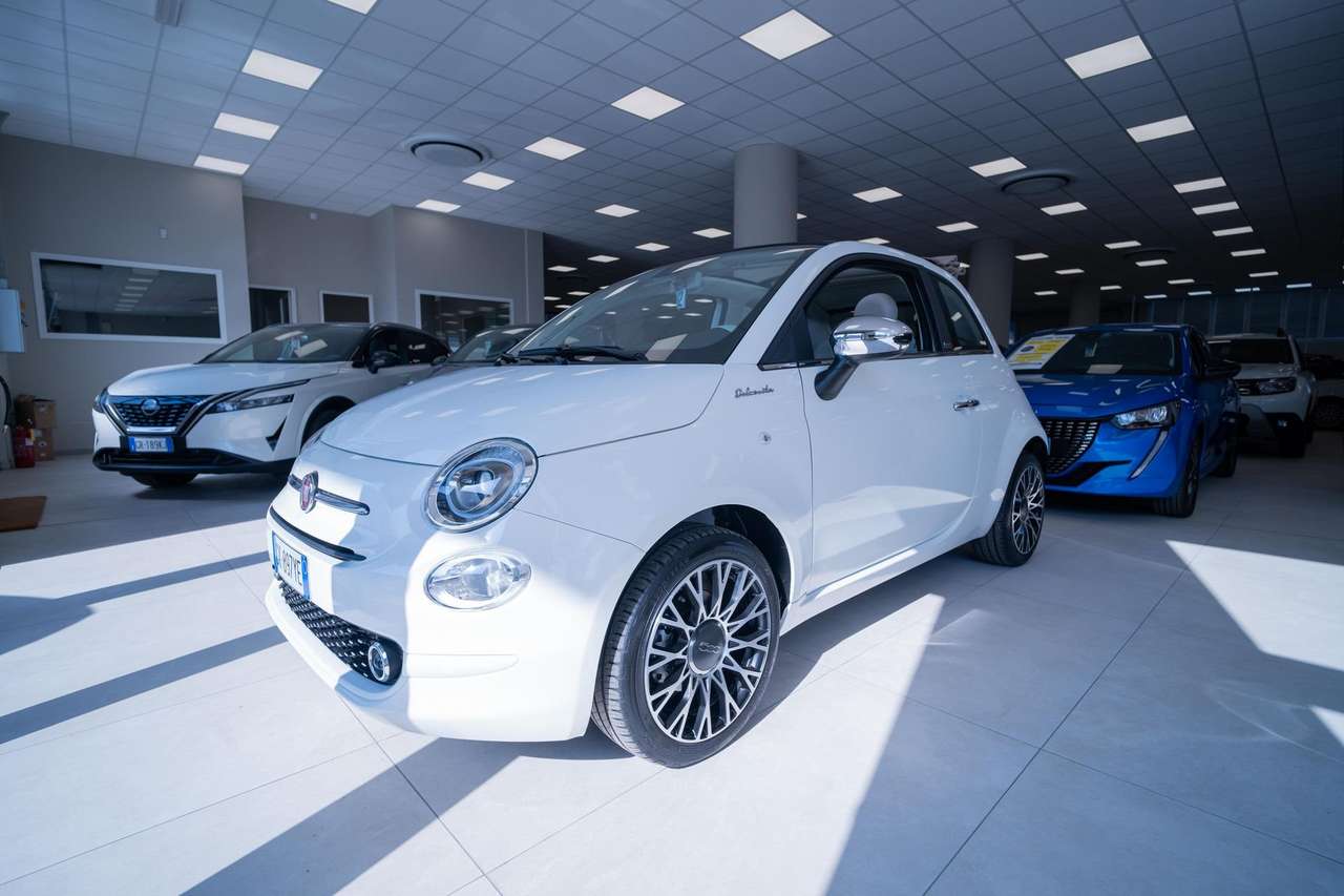 Fiat 500C 1.0 hybrid Dolcevita 70cv