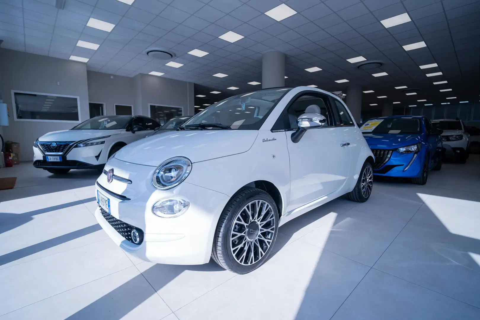Fiat 500C 1.0 hybrid Dolcevita 70cv - 1