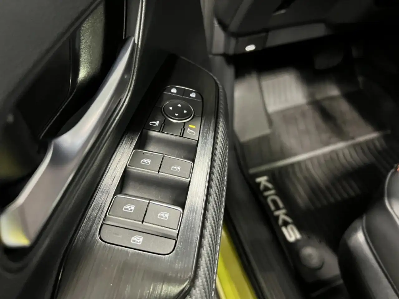 Nissan Kicks снимка Nissan Kicks