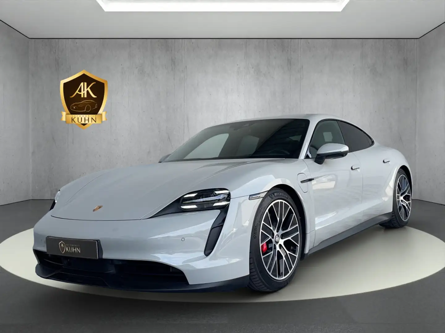 Porsche Taycan 4S*KREIDE*SURROUND VIEW*ACC*150 KW*RANGE* Grau - 1