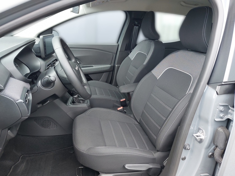 Dacia Sandero Expression TCe 90 CVT — photo 5