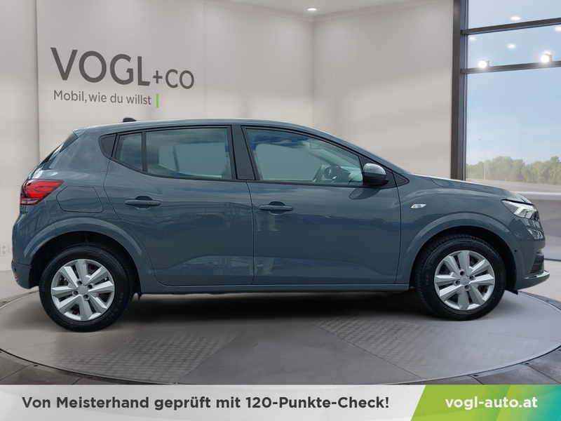 Dacia Sandero Expression TCe 90 CVT — photo 8