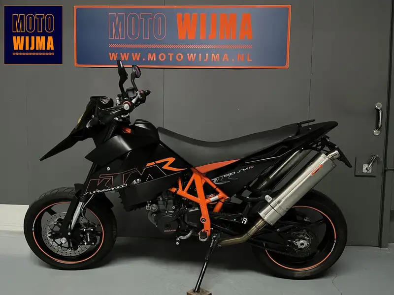 KTM 690 Supermoto - foto 2