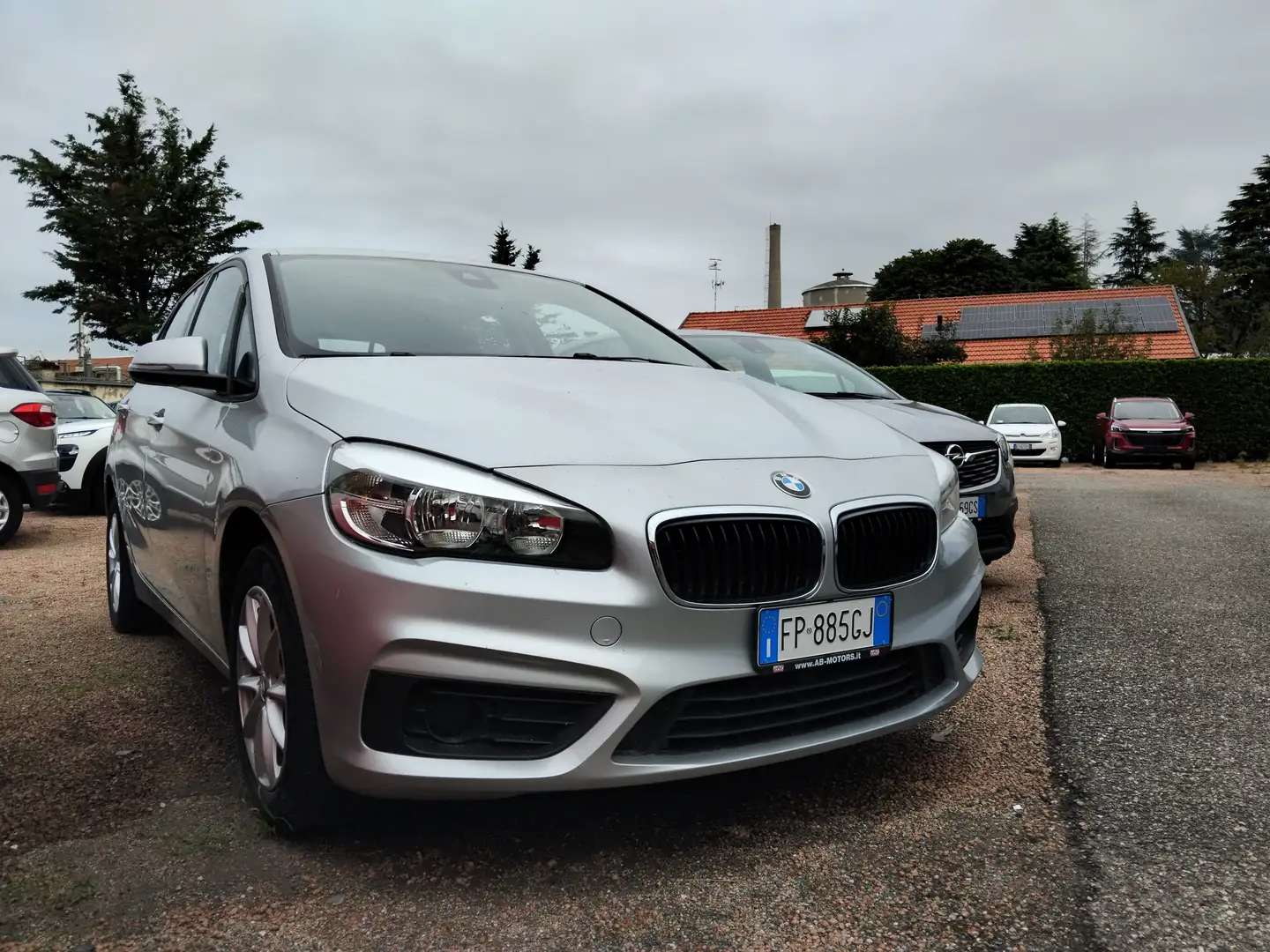 BMW 216 216d Active Tourer Advantage my17 Grau - 1