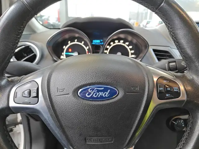 Ford Fiesta view 15