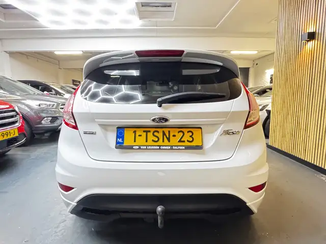Ford Fiesta view 13