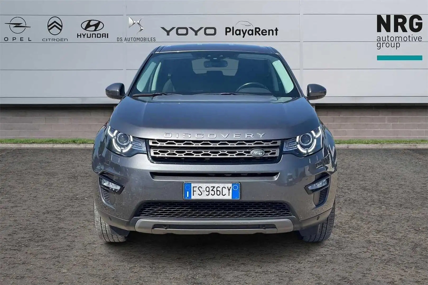 Land Rover Discovery Sport 2.0 TD4 150 CV Pure Grigio - 2