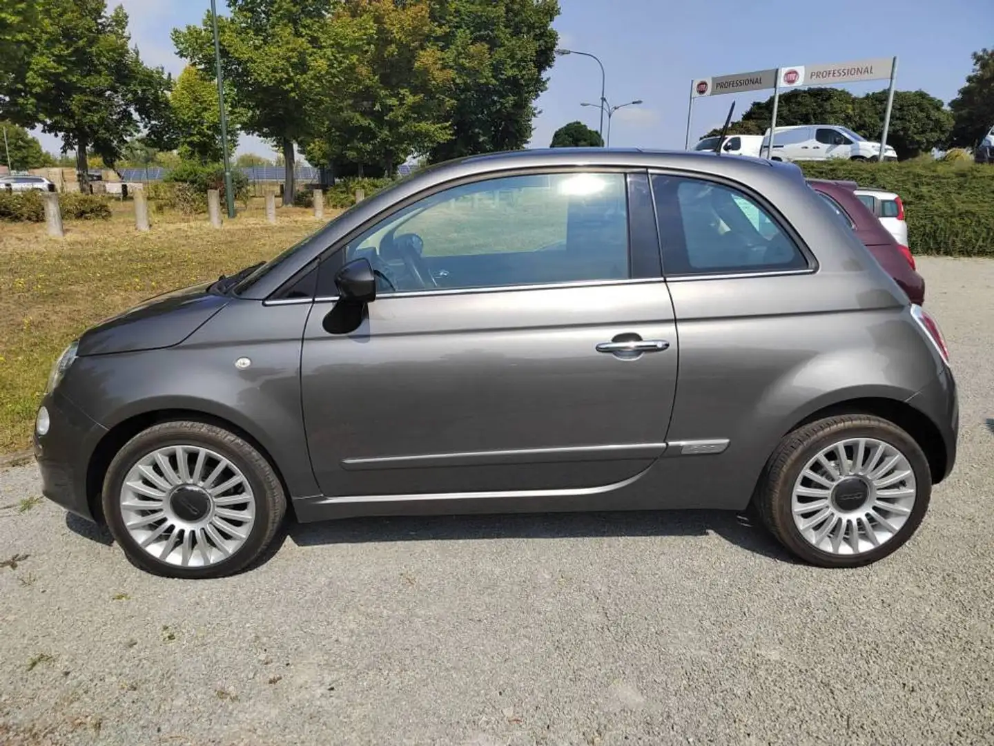 Fiat 500 1.2 8V Lounge Klimaautom.-PDC-ALU-Glasdach-Blueto. Grau - 2
