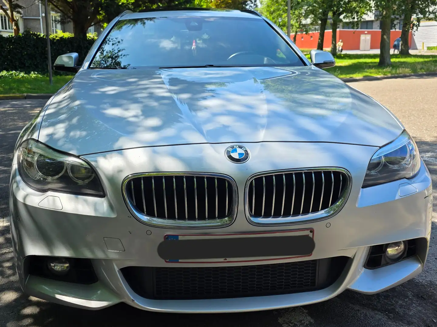 BMW 528 Touring 528iXAS Argent - 1