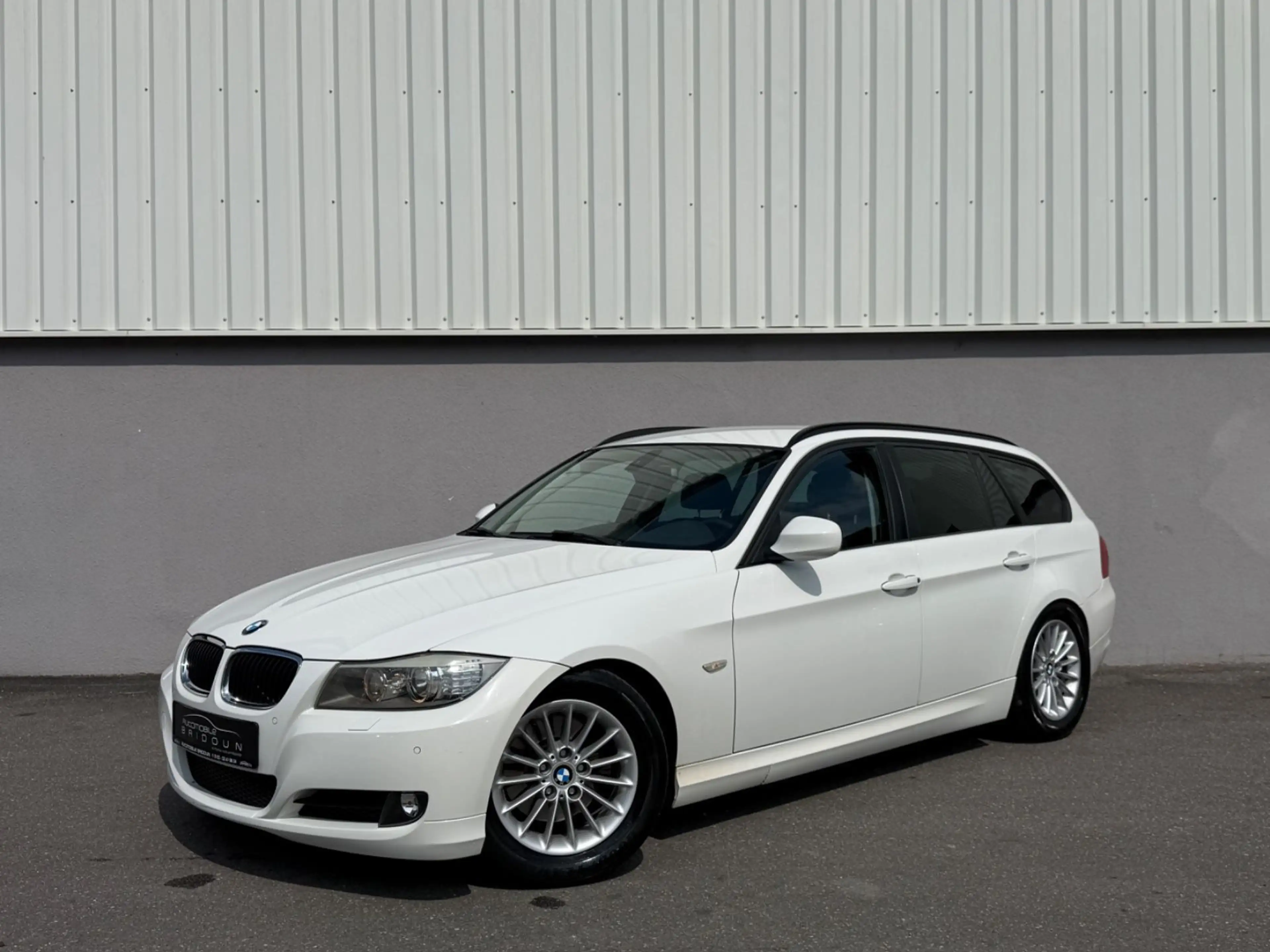 BMW 318 d Touring 1.Hand Navi Xenon Euro 5