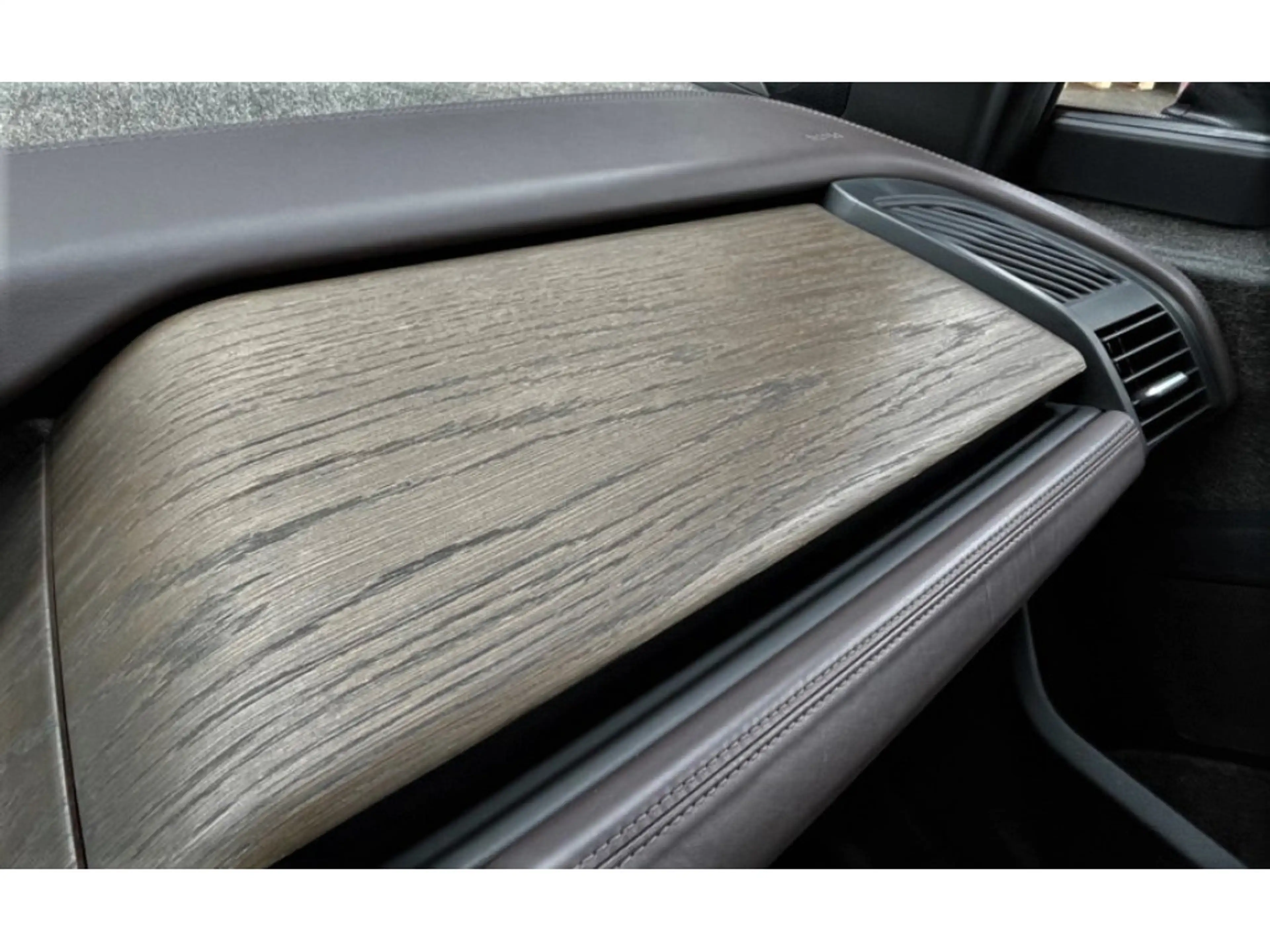 BMW i3 Executive 120Ah 42 kWh/ Leder/Navi-Pro/W-pomp/3-Fa — photo 11