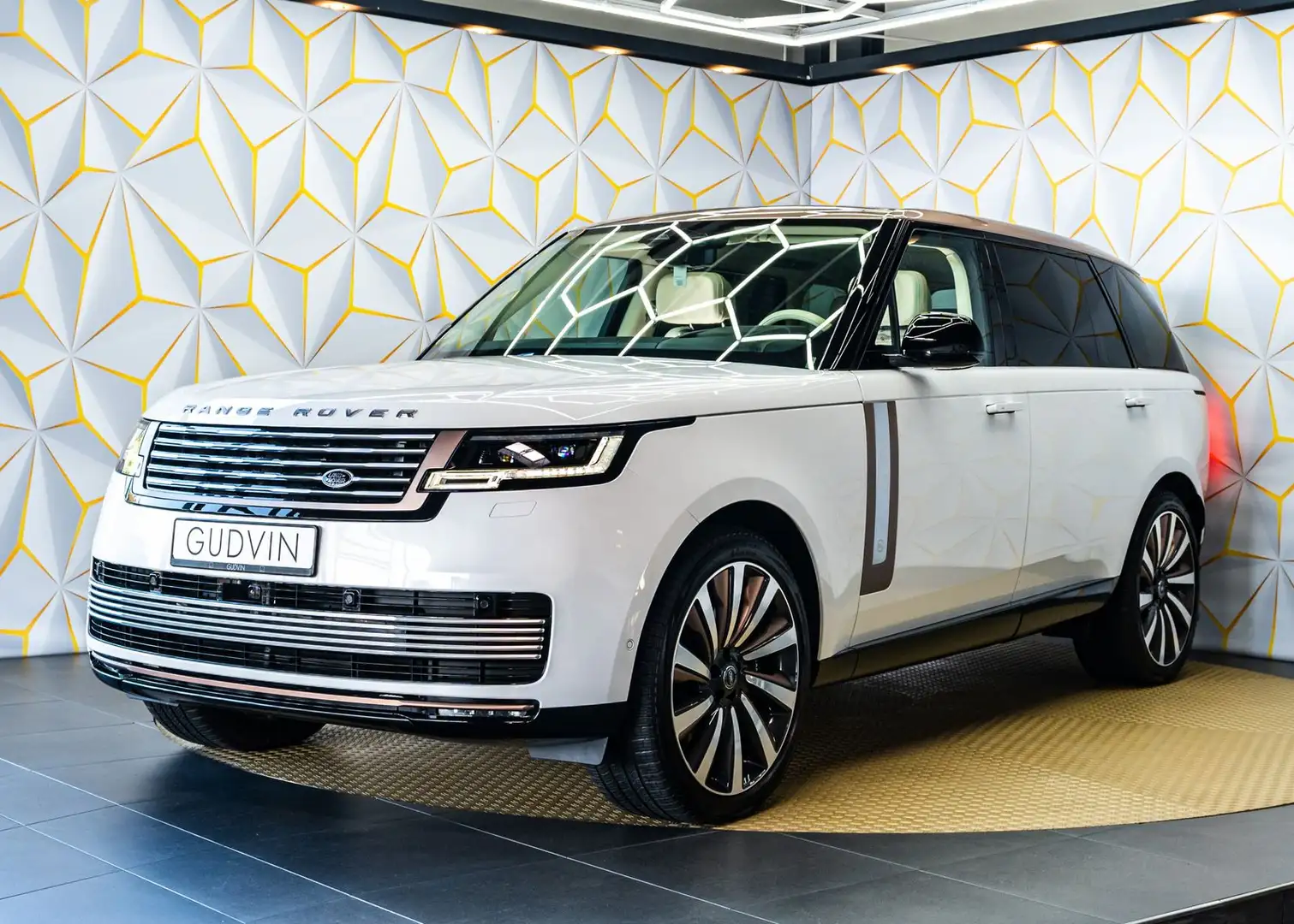 Land Rover Range Rover P615 SV/Serenity/4-Seats/STOCK Wit - 2