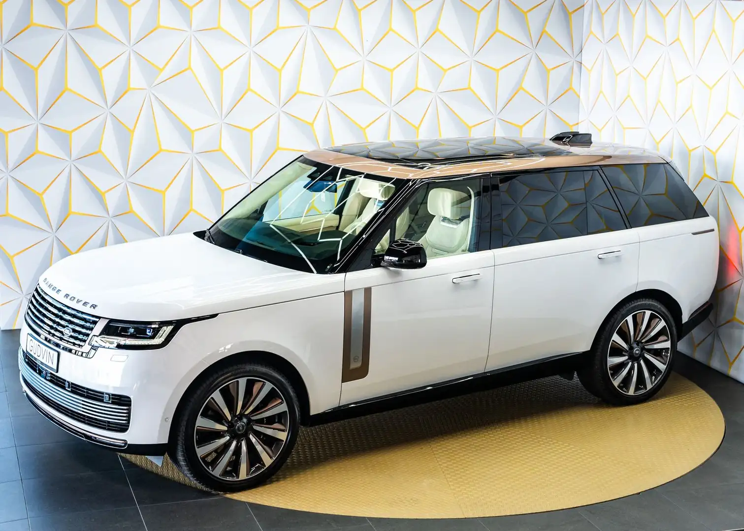 Land Rover Range Rover P615 SV/Serenity/4-Seats/STOCK Wit - 1