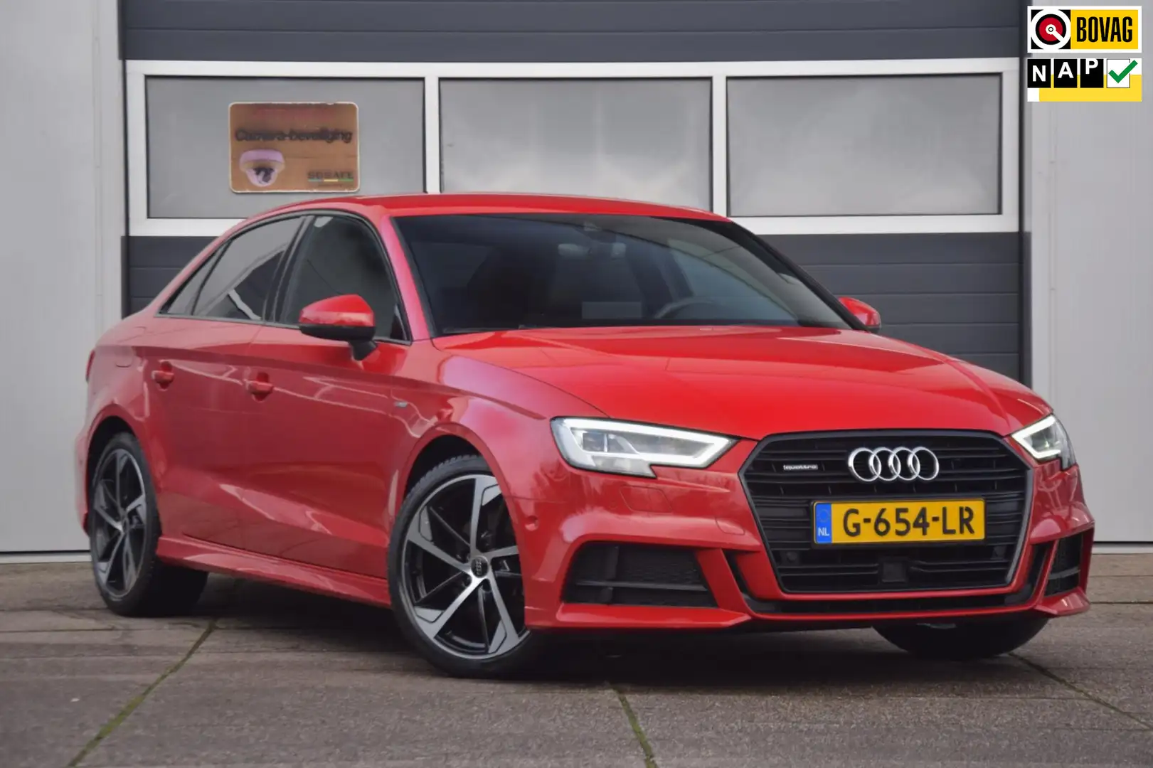 Audi A3 Limousine 40 TFSI quattro Advance Sport ADAPTIEVE Rosso - 1