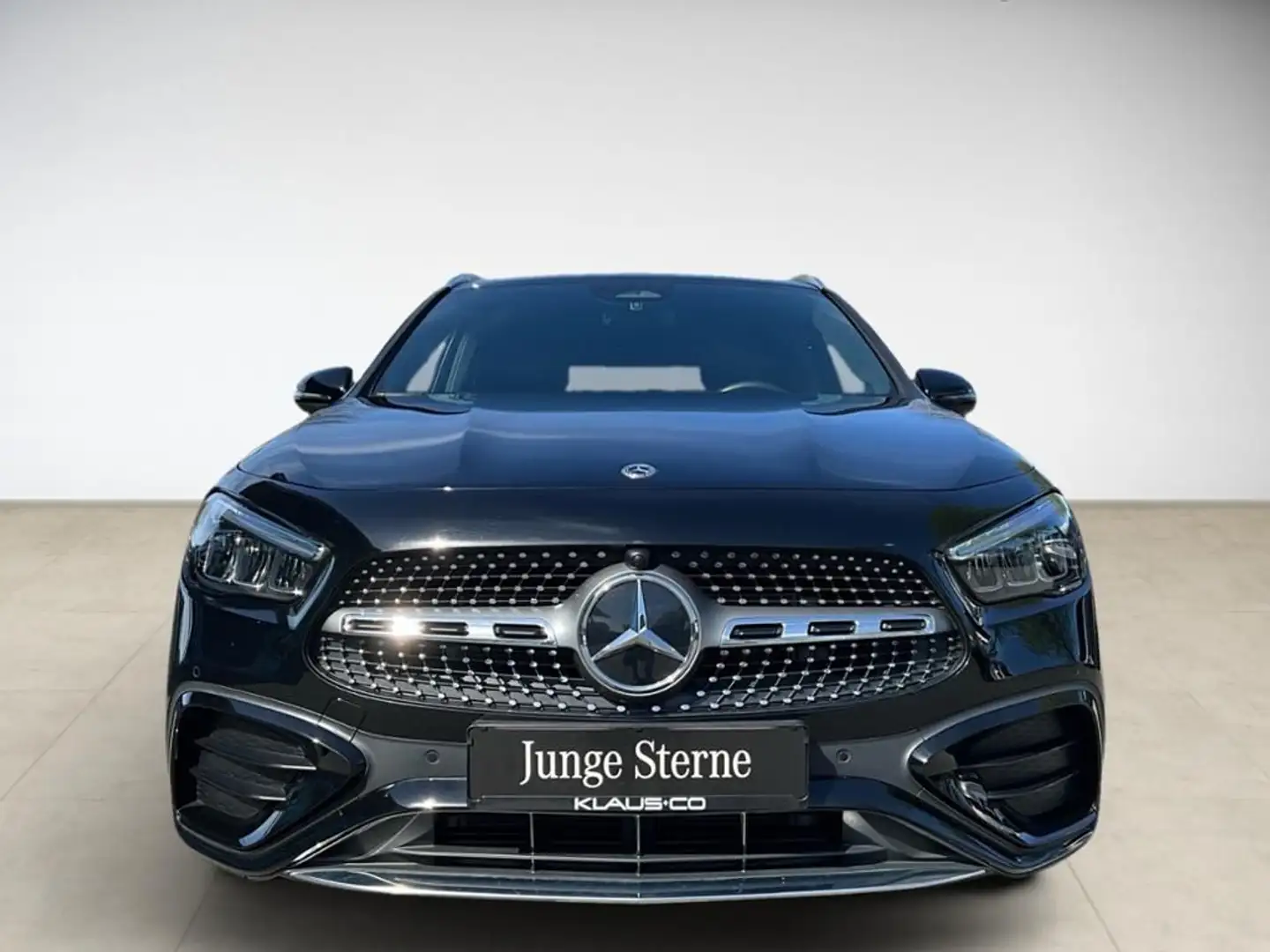 Mercedes-Benz GLA 200 d AMG Style S-Sitz KeyLess PDC SHZ LED Schwarz - 2