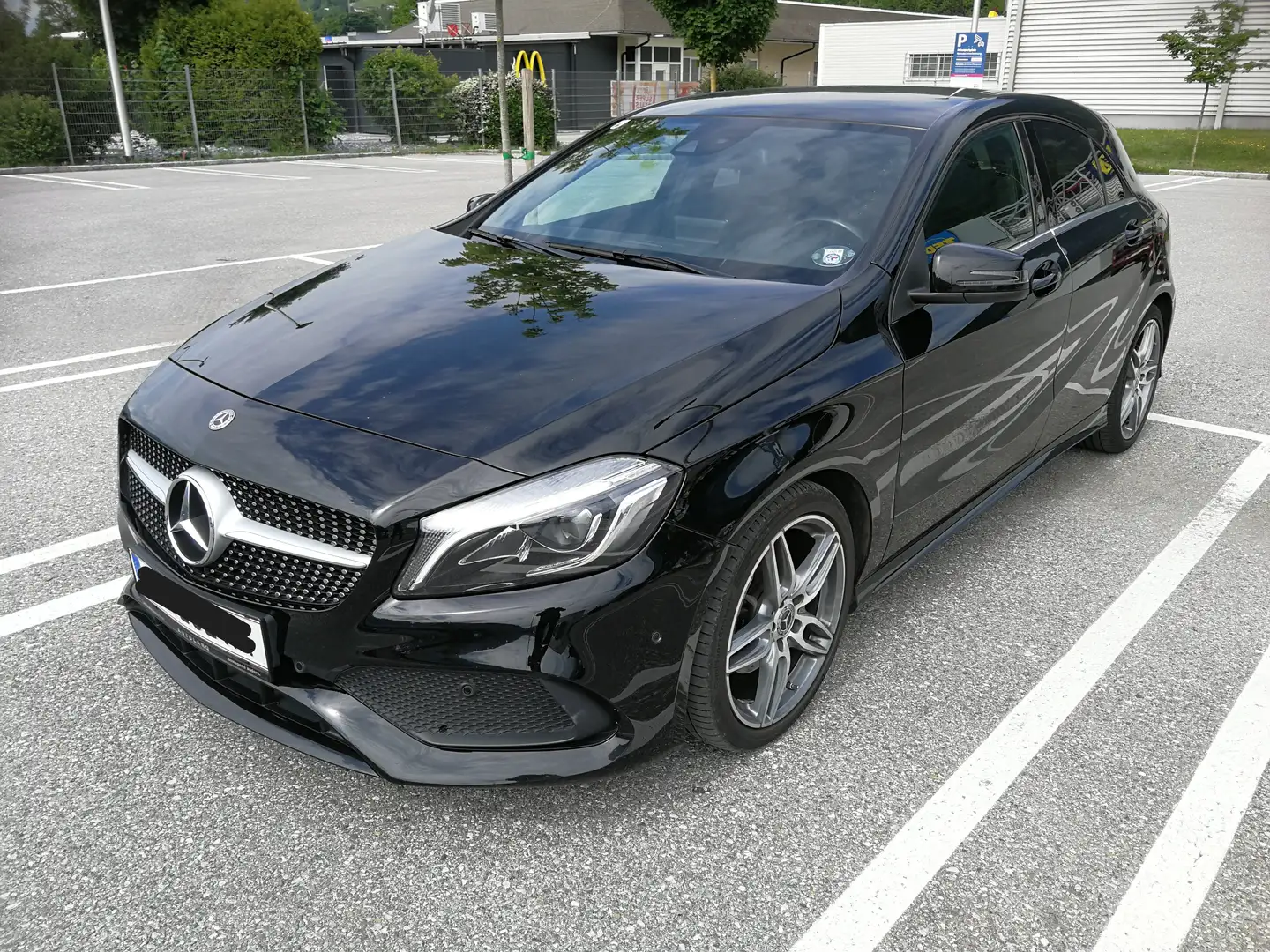 Mercedes-Benz A 180 A 180 Schwarz - 1