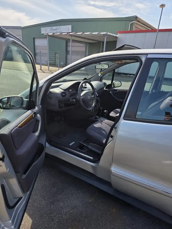 Mercedes-Benz A 170 Elegance, foto 6