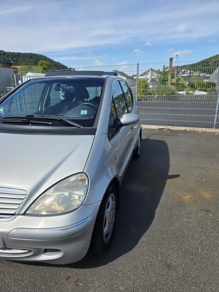 Mercedes-Benz A 170 Elegance, foto 1