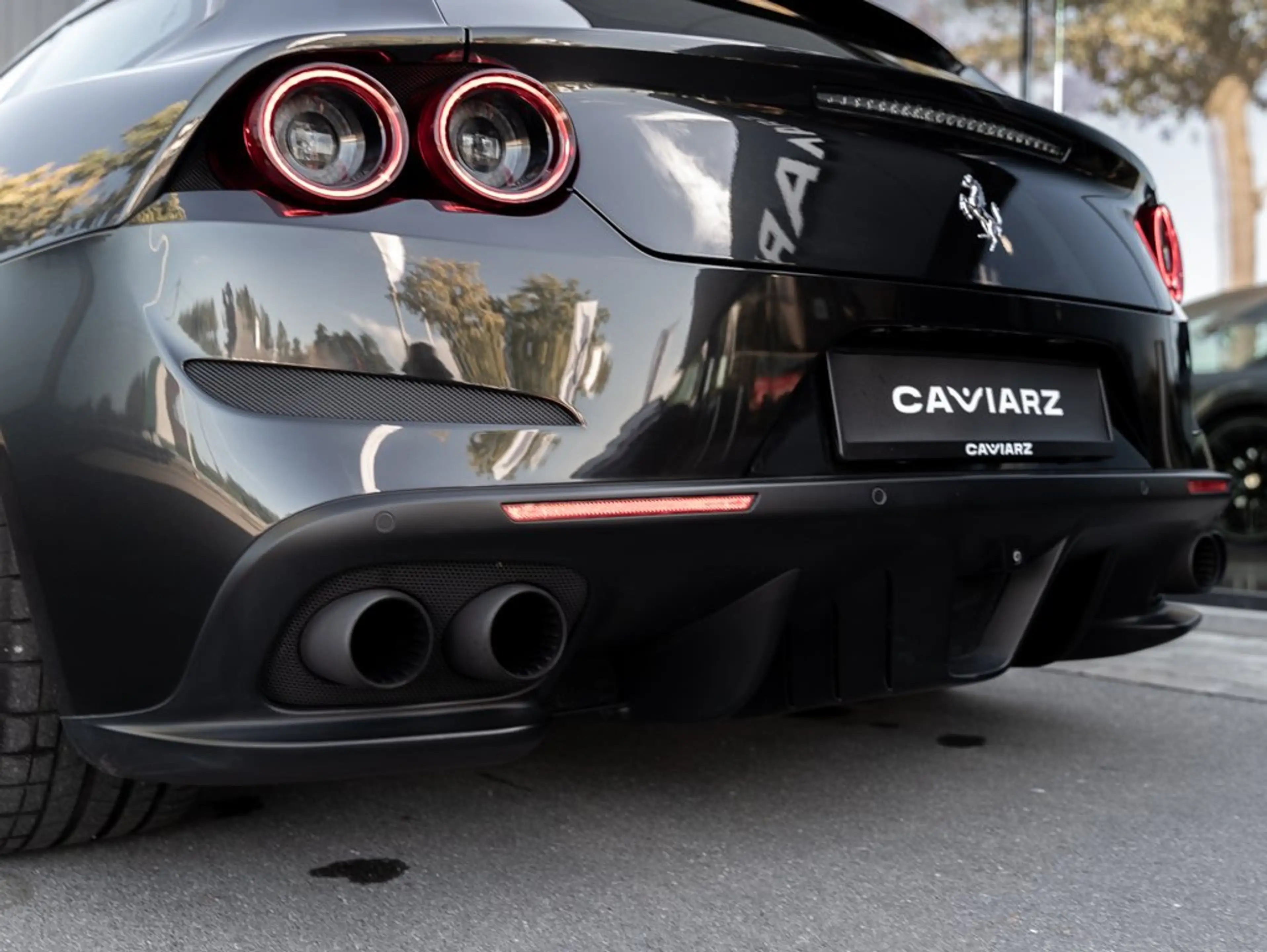 Ferrari GTC4 Lusso T  'ATELIER FERRARI'-CAR / FULL CARBON IN & OUT — photo 15