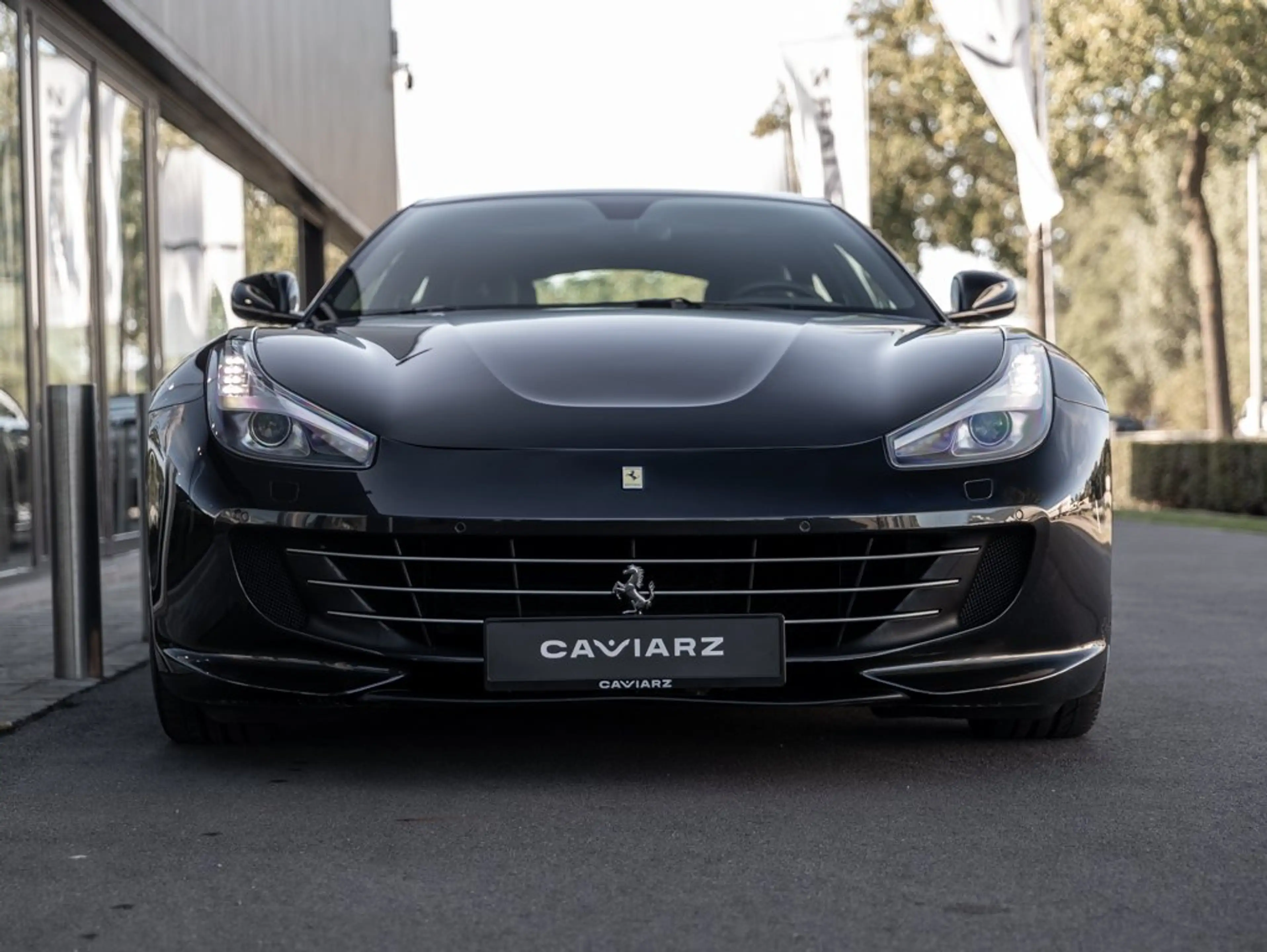 Ferrari GTC4 Lusso T  'ATELIER FERRARI'-CAR / FULL CARBON IN & OUT — photo 4